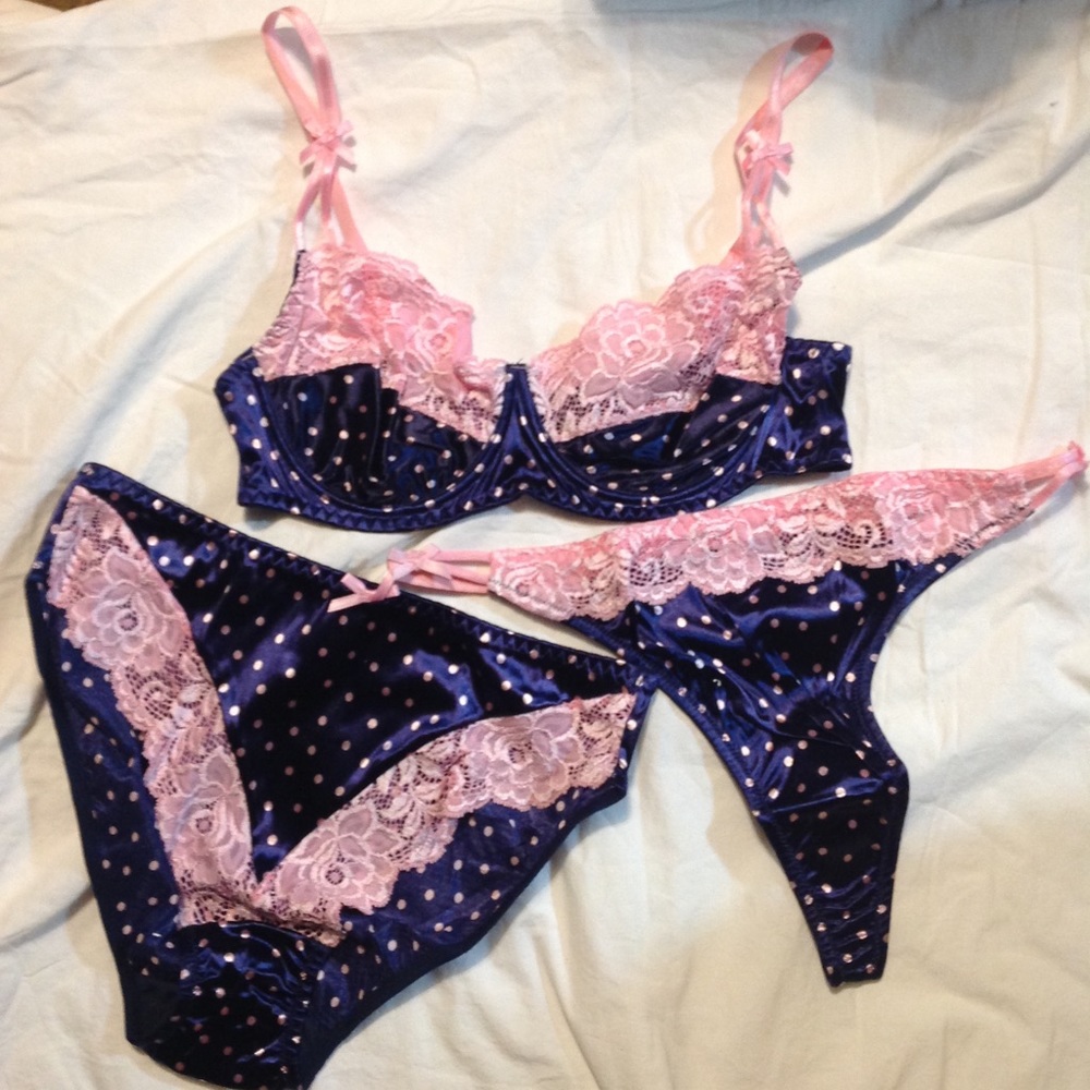 Bra and panty set
